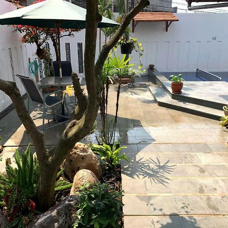 Villa Rumah Ibu Dago Bandung Eksteriør bilde
