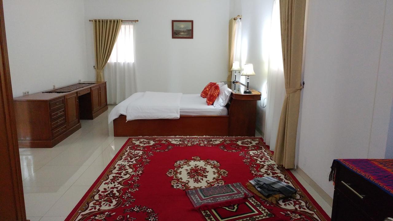 Villa Rumah Ibu Dago Bandung Eksteriør bilde