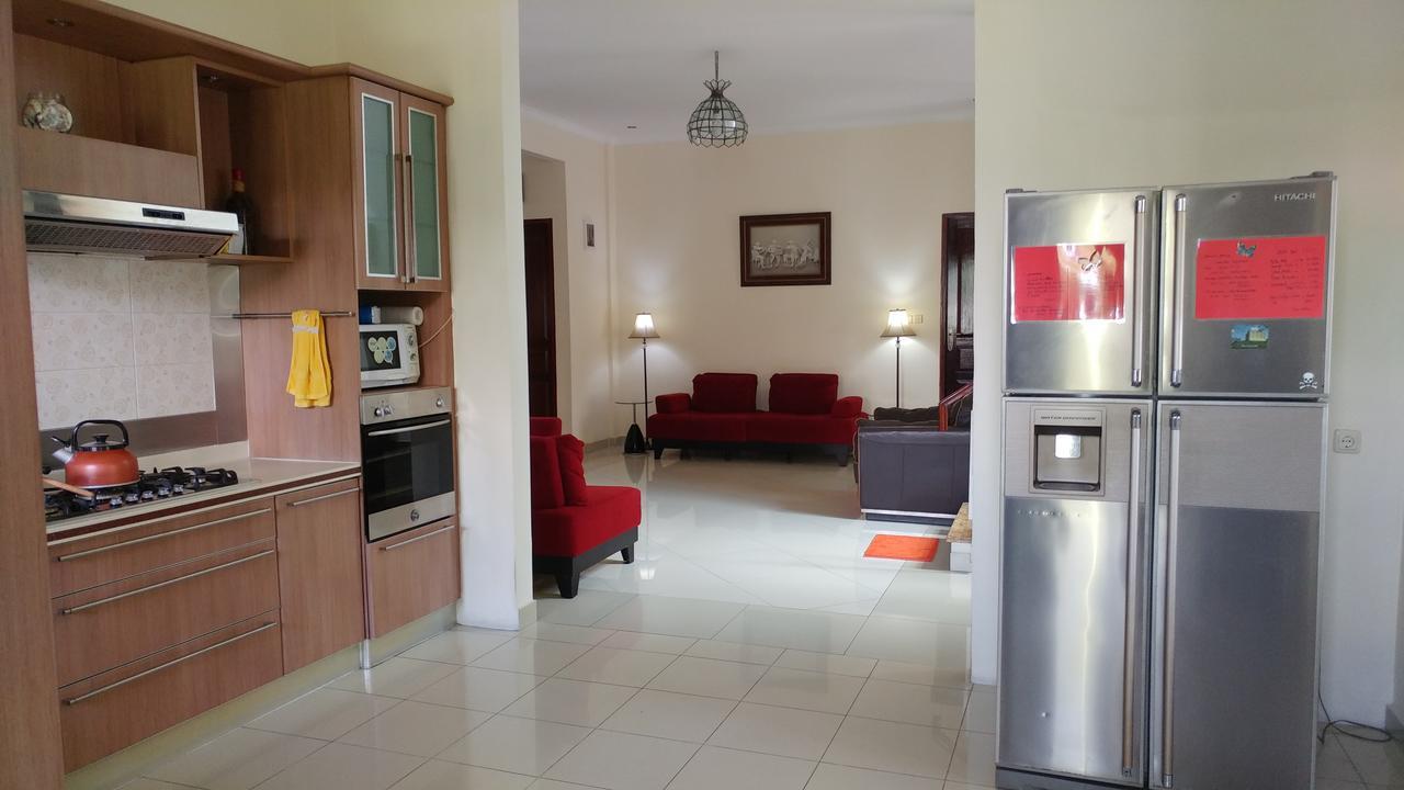 Villa Rumah Ibu Dago Bandung Eksteriør bilde