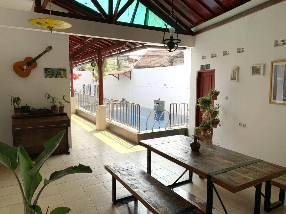 Villa Rumah Ibu Dago Bandung Eksteriør bilde